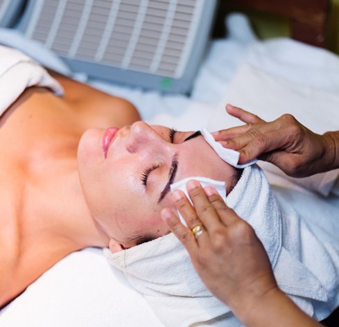 De-Tan-Treatments